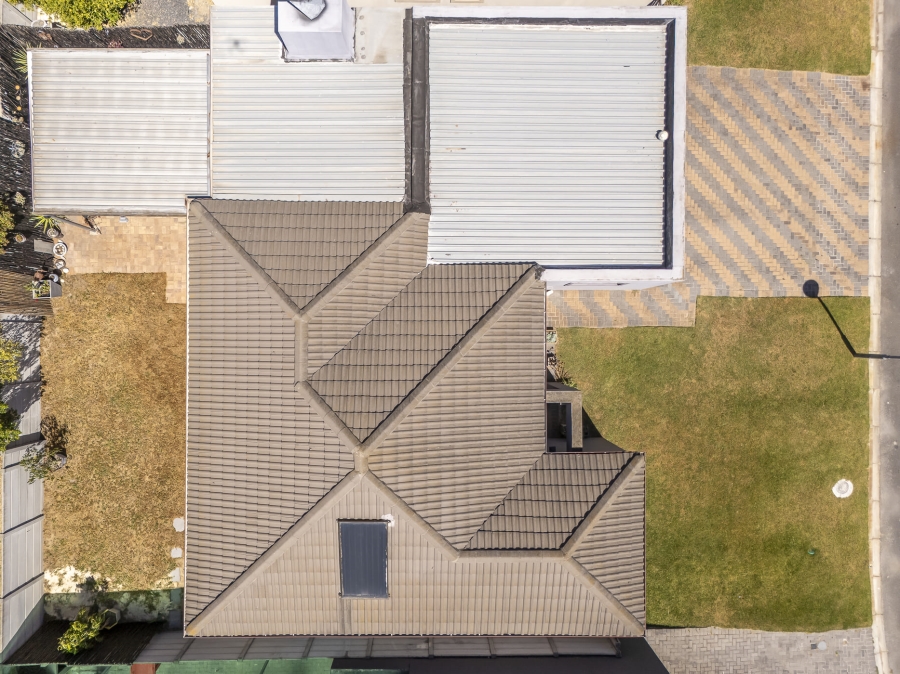 3 Bedroom Property for Sale in Viking Village Western Cape